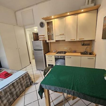 Porta Romana District Studio Милано Екстериор снимка