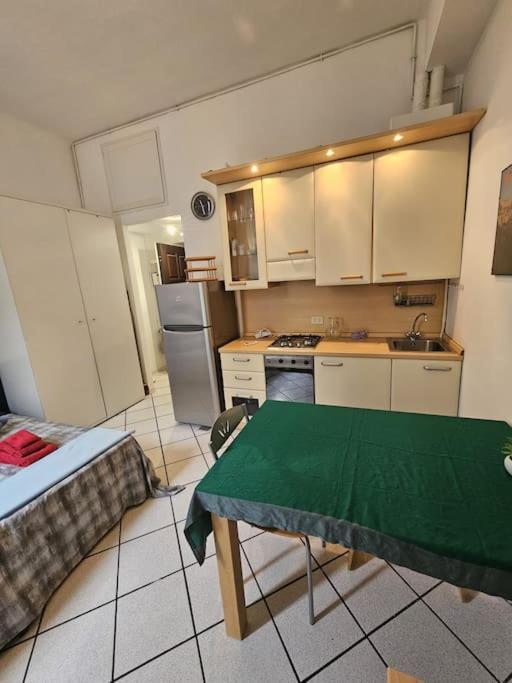 Porta Romana District Studio Милано Екстериор снимка